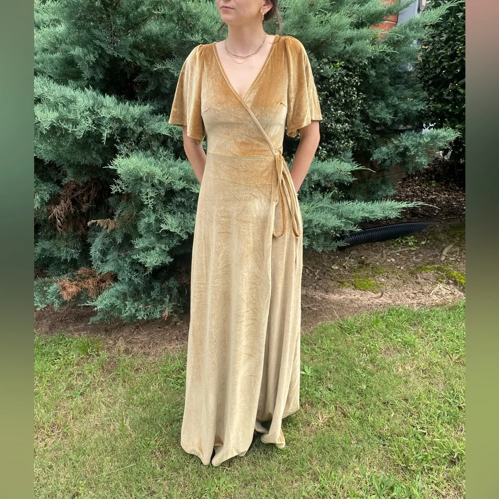 baltic born gown✨ - Picture 3 of 5